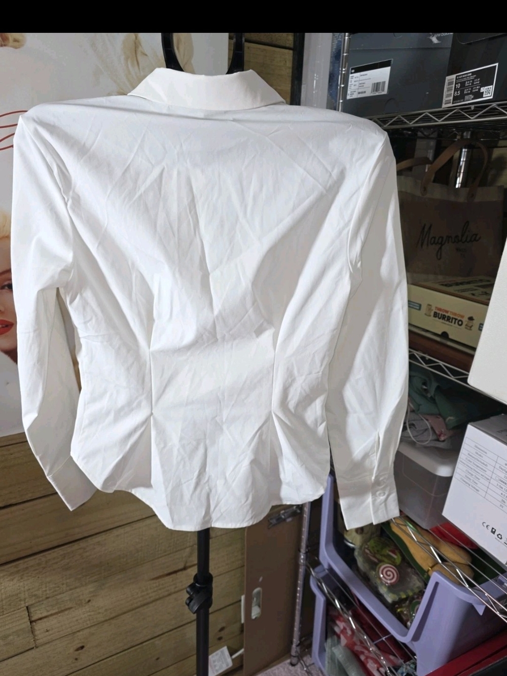 HALARA White Long-Sleeve Button-Up Dress Shirt - Picture 3 of 5